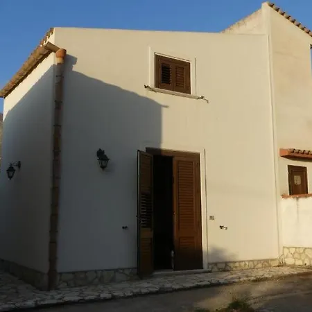 Casa Calazza كاستيلوزو