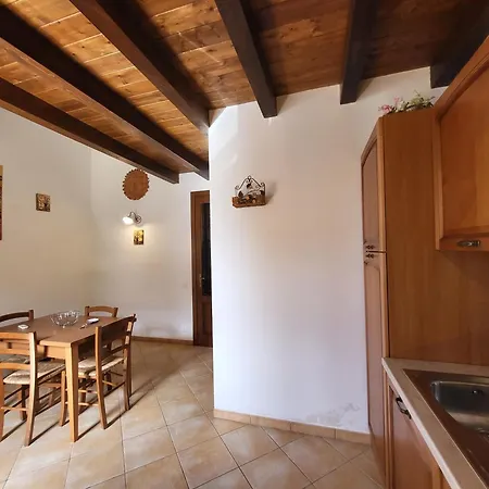 شقة Casa Calazza كاستيلوزو